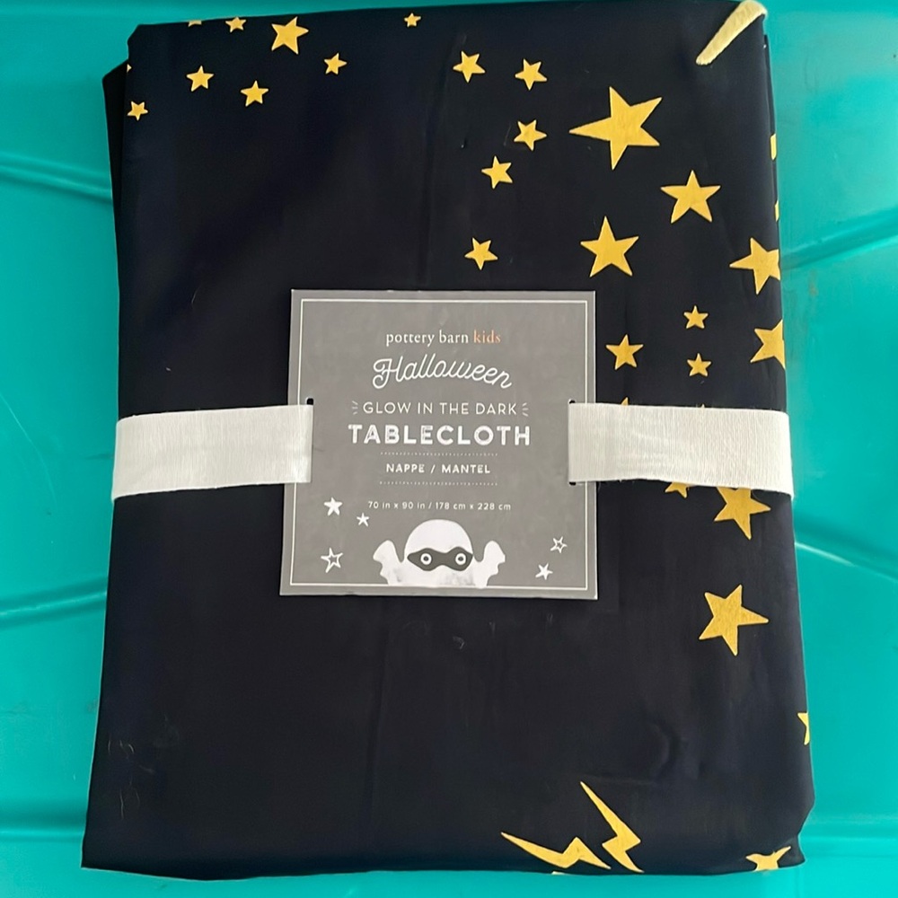 Brand New Pottery Barn Kids Glow in Dark Halloween Tablecloth